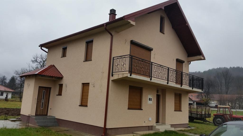 Apartments Breza コラシン エクステリア 写真