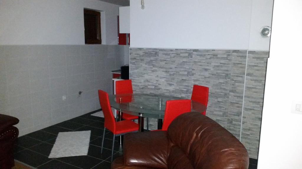 Apartments Breza コラシン 部屋 写真