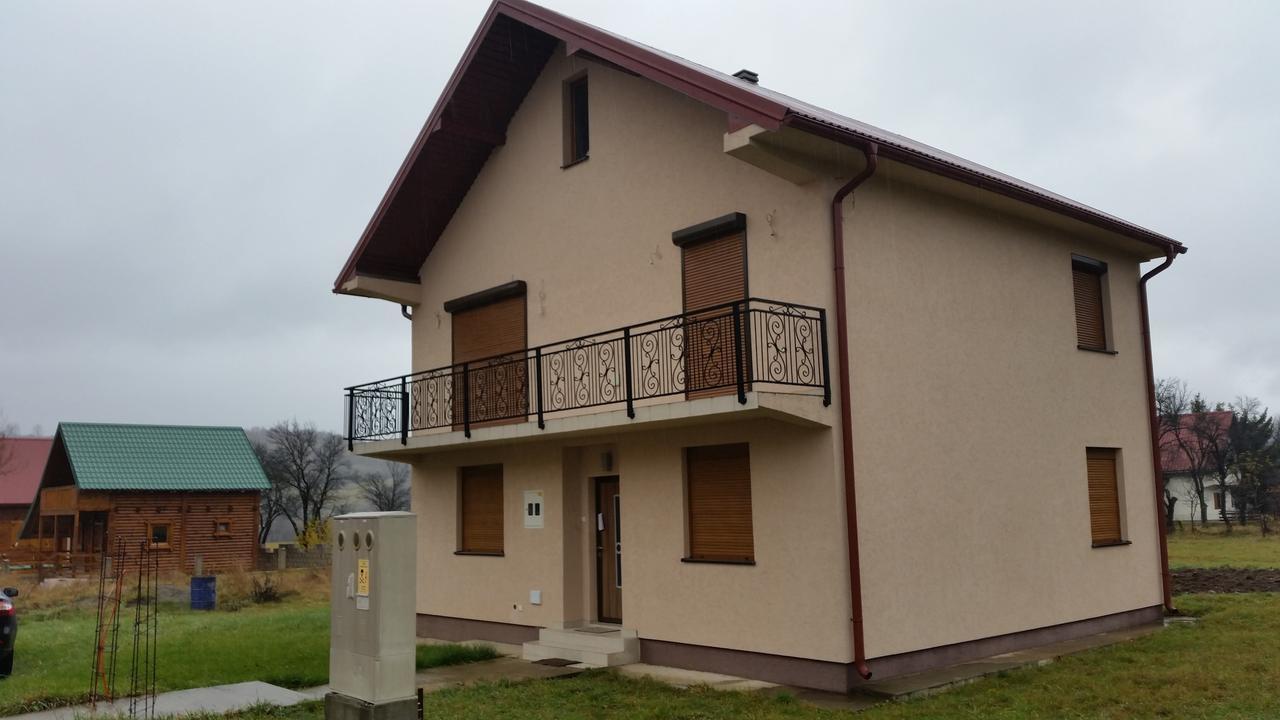 Apartments Breza コラシン エクステリア 写真